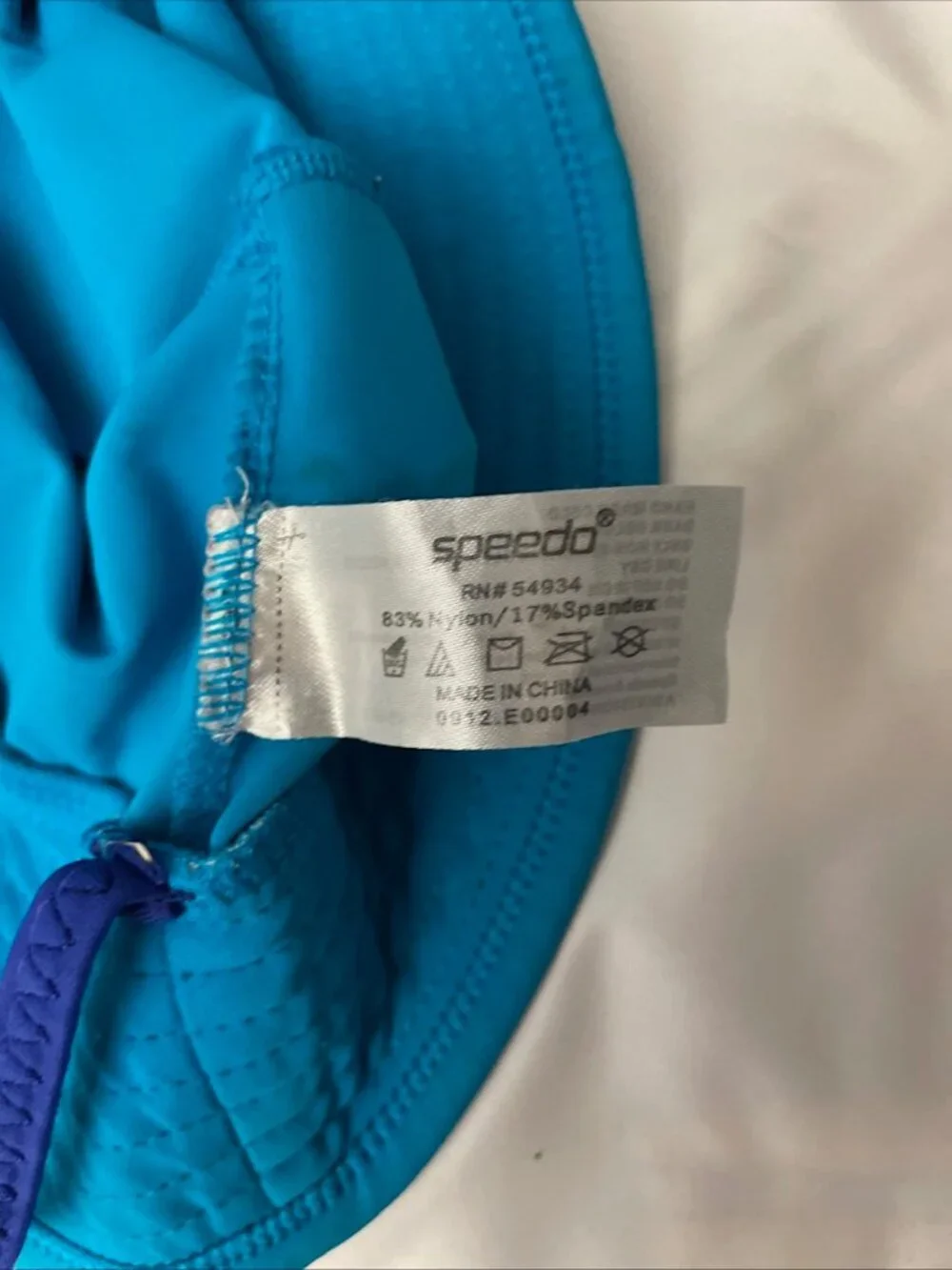SPEEDO Block The Burn UV50 Infant Swim Beach Bucket Hat Blue Size L/XL